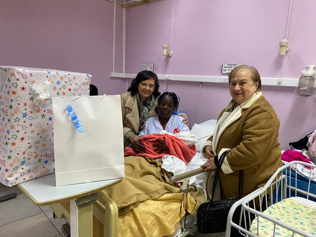 Círculo Italiano de Chillán da la bienvenida a la primera bebé nacida en el Día de la República Italiana