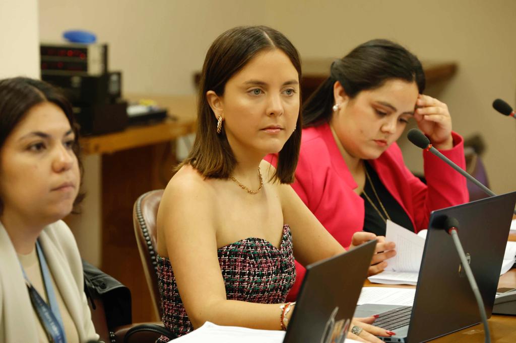 Diputada Camila Musante denuncia amenaza de muerte: “Me dijeron que ojalá apareciera en una bolsa negra, cortesía del Tren de Aragua”
