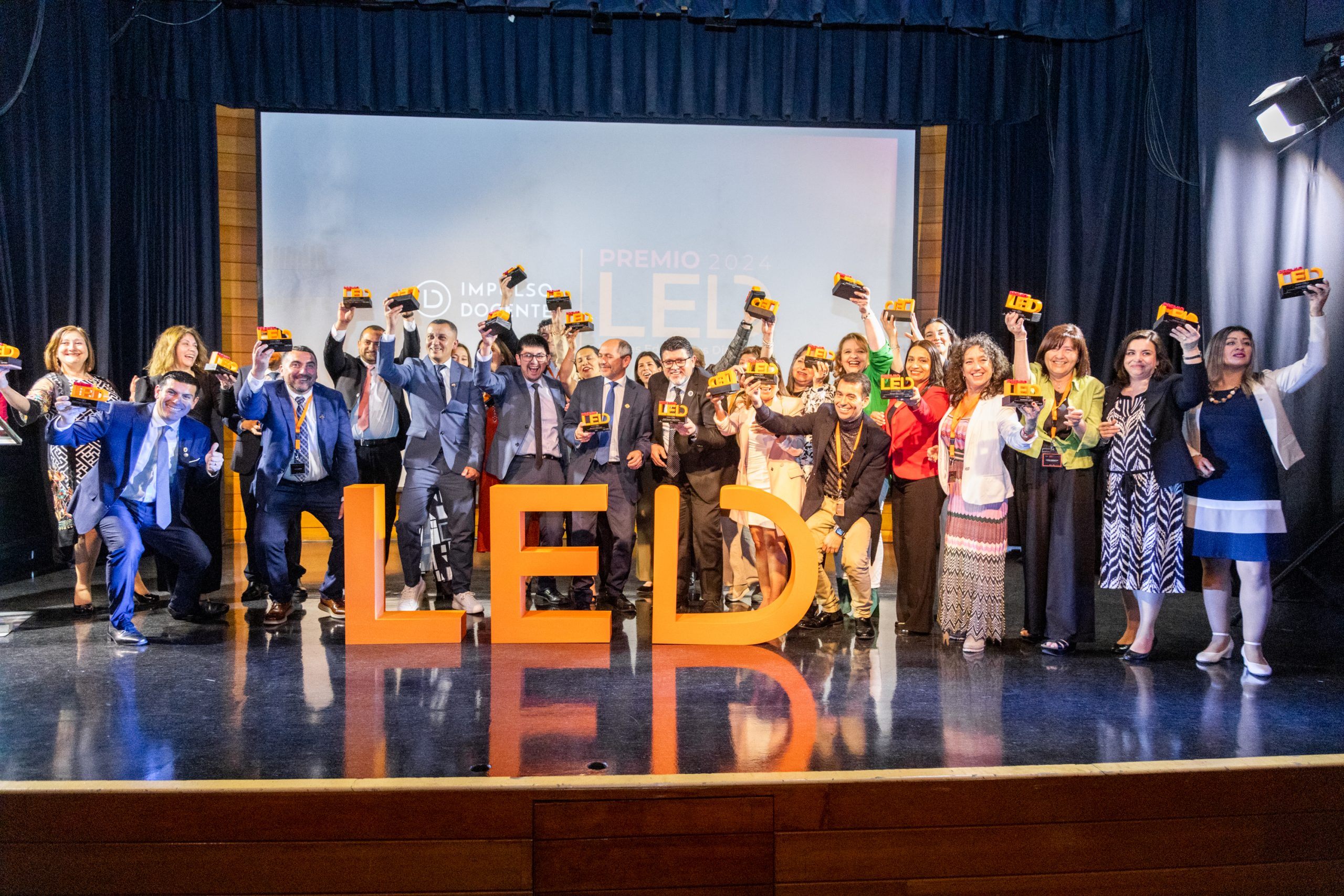 Premio LED 2025: directores de Ñuble entre los 60 mejores de Chile
