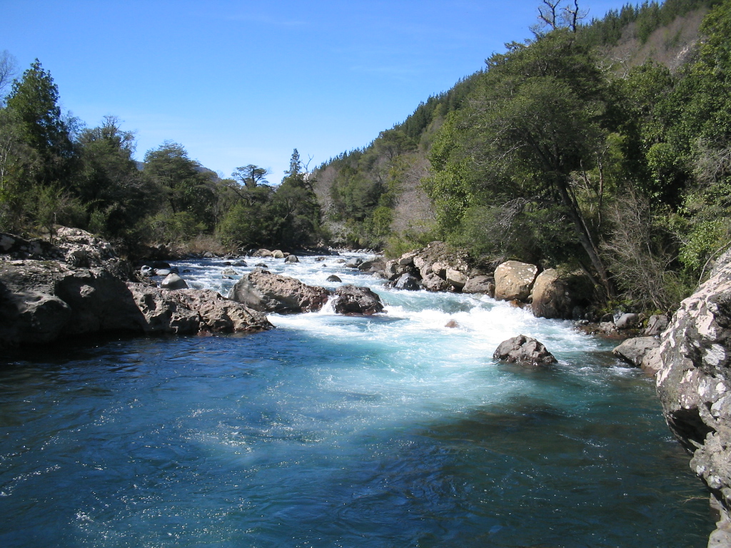 Denuncian desvío ilegal de hasta el 50% del caudal del Río Chillán en plena sequía