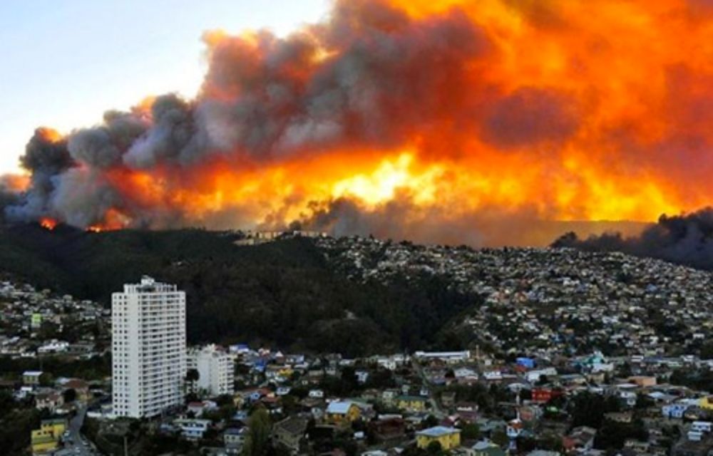Fiscalía abre investigación penal por millonarias irregularidades tras megaincendio