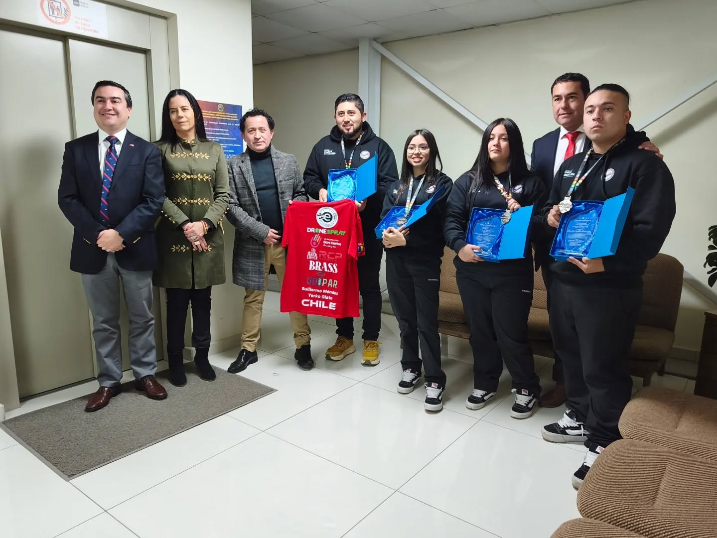 Estudiantes de San Carlos ganan medalla de plata en Mundial de Ciencia realizado en Rumanía