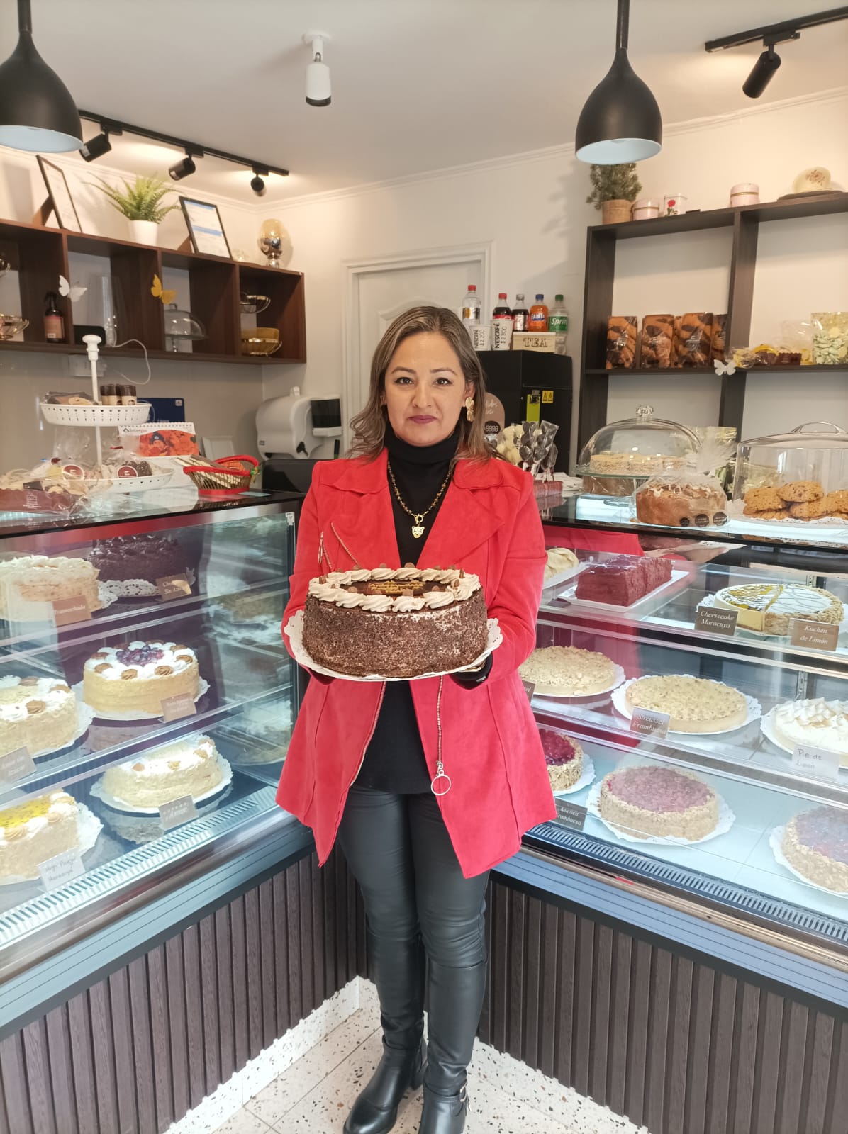 Y se va la Quinta torta aniversario.