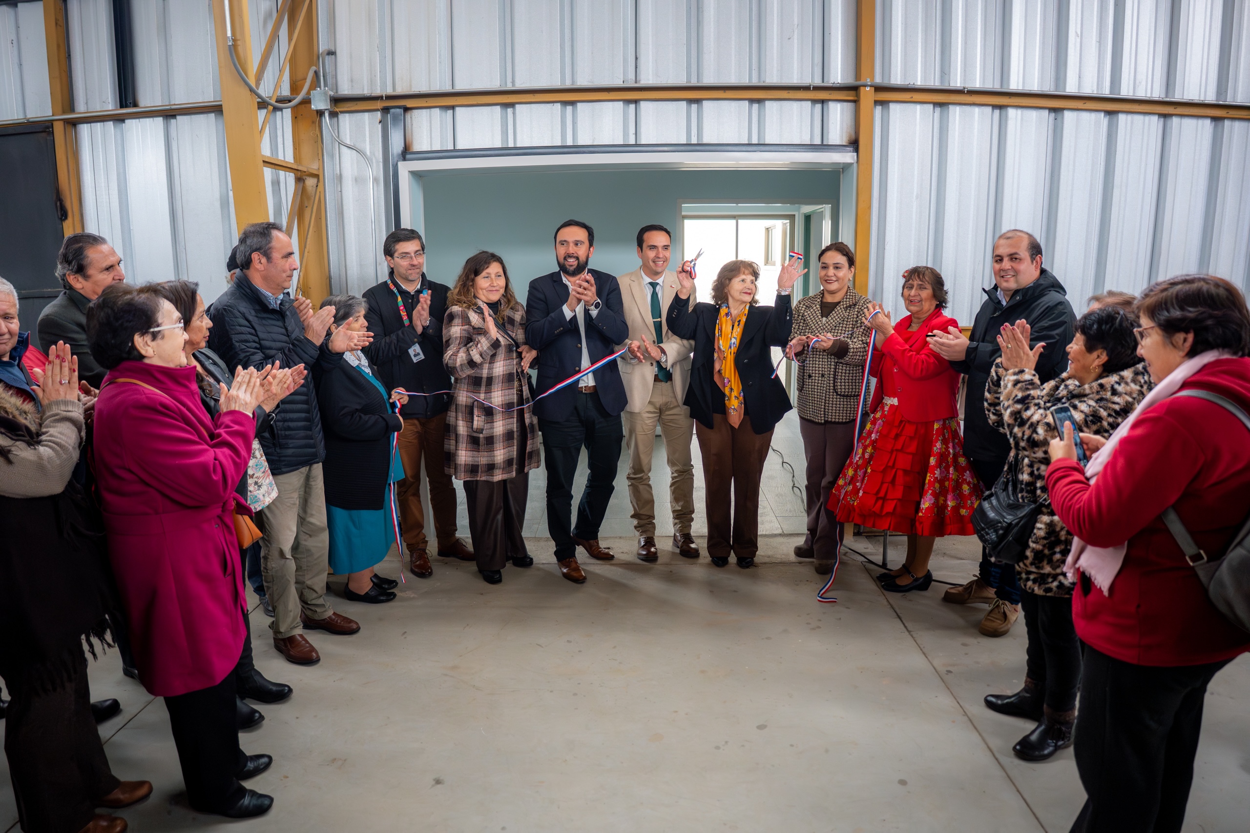 Más de 500 adultos mayores de Bulnes se benefician con ampliación de su sede