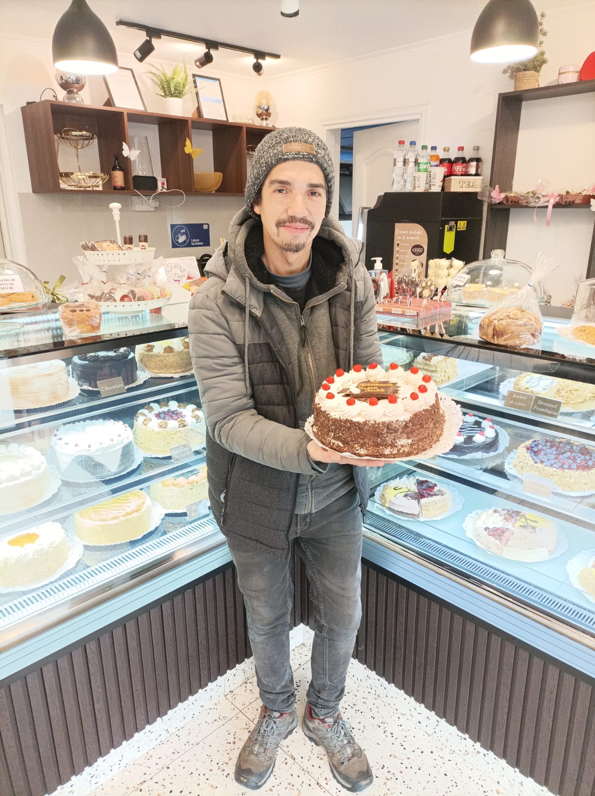 Ganador de la Octava Torta Aniversario de Radio Ñuble.