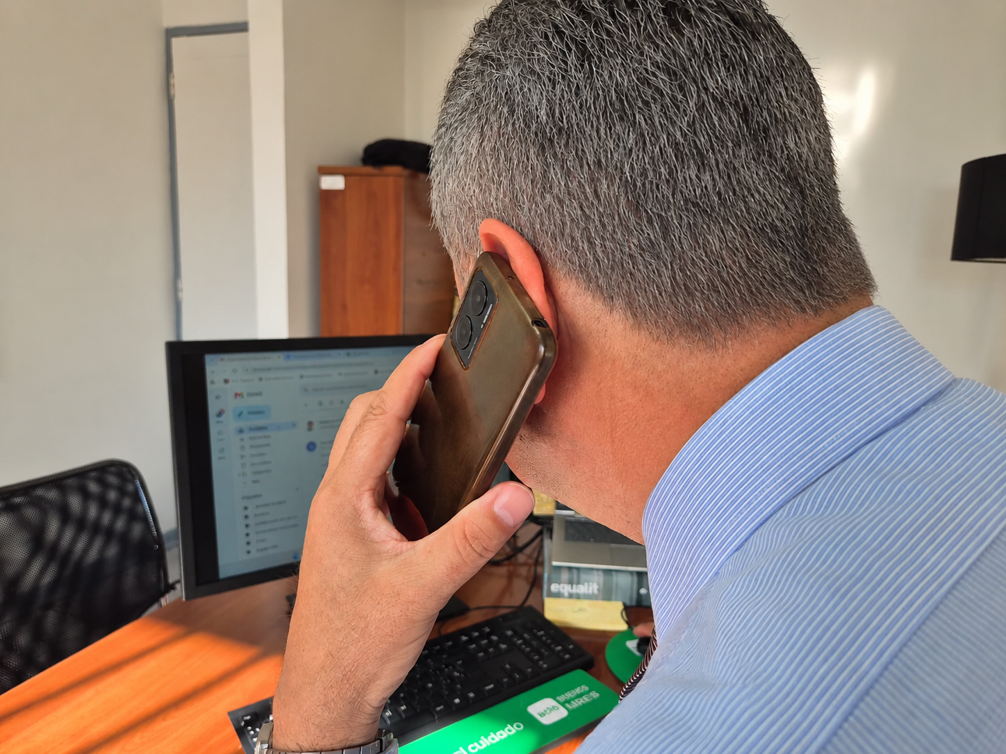 Seremi de Transportes y Telecomunicaciones llama a la ciudadanía a informarse sobre el nuevo prefijo 702 para servicios públicos.