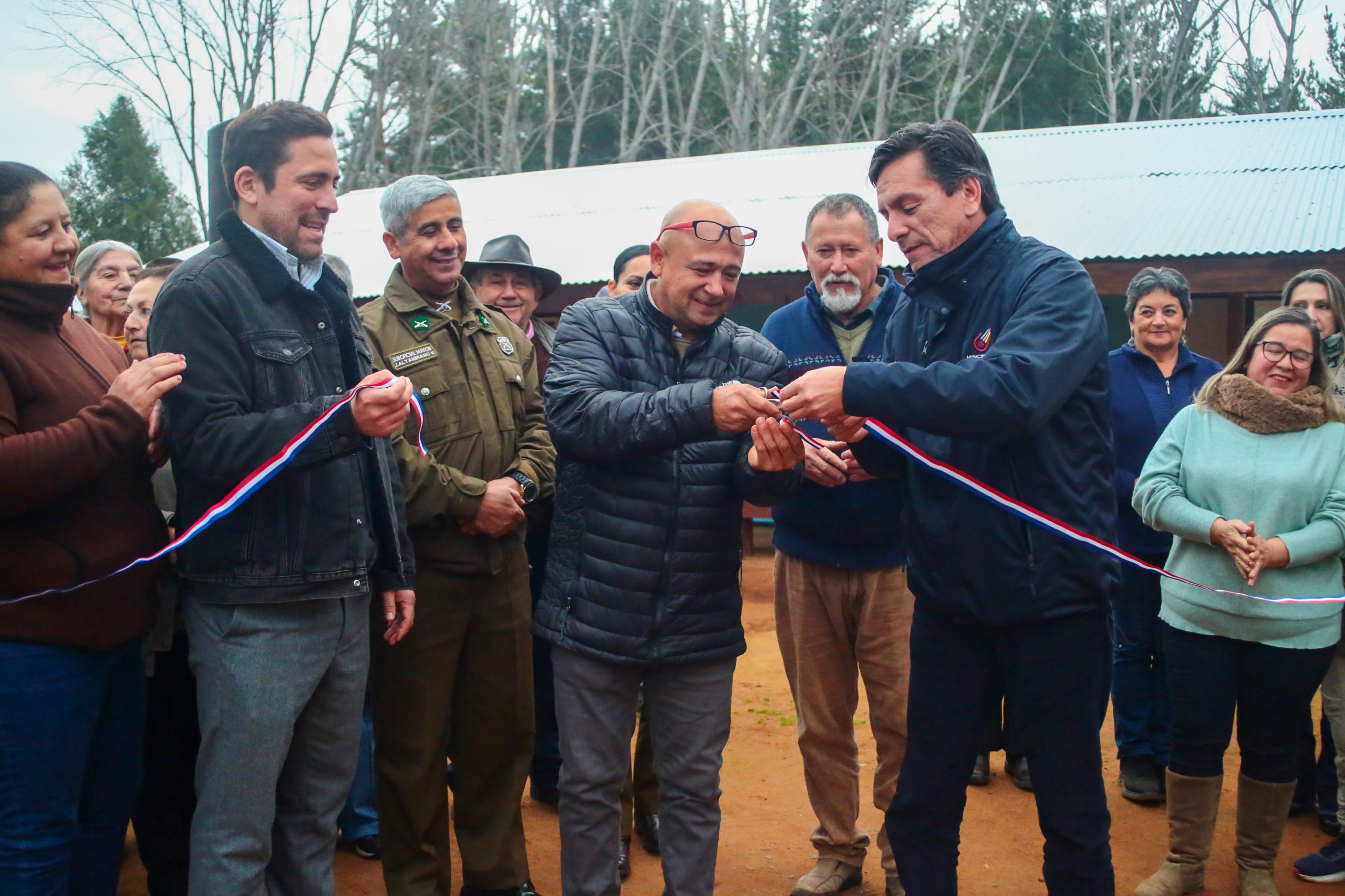 Plan municipal de recuperación de sedes vecinales entrega soluciones rápidas a comunidades de San Carlos