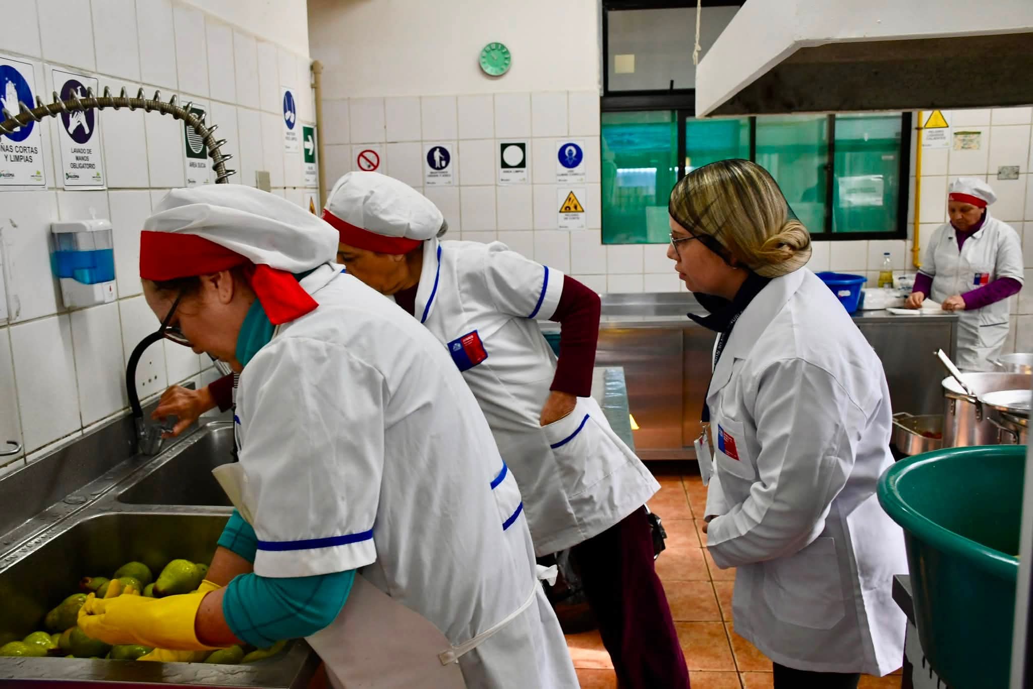 Autoridad sanitaria inspeccionó posibles albergues ante sistema frontal.