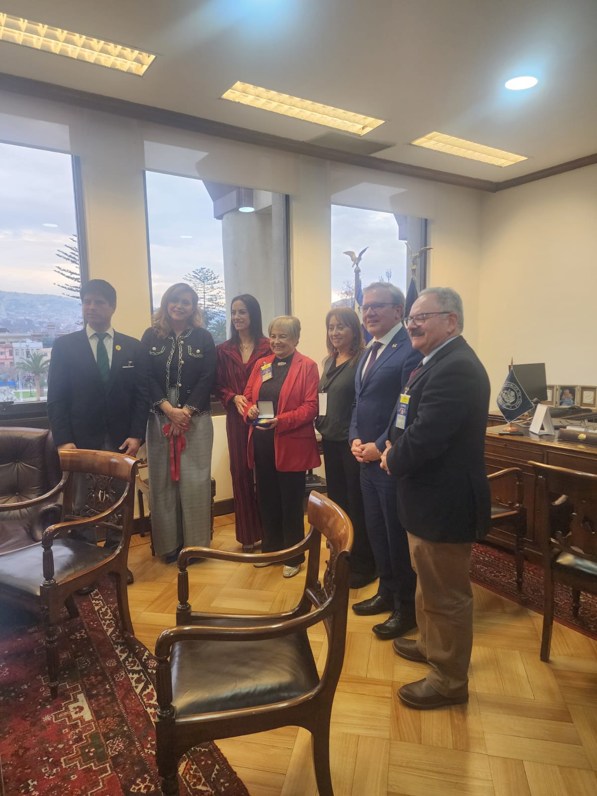 Senado de Chile distingue a Radio Ñuble.