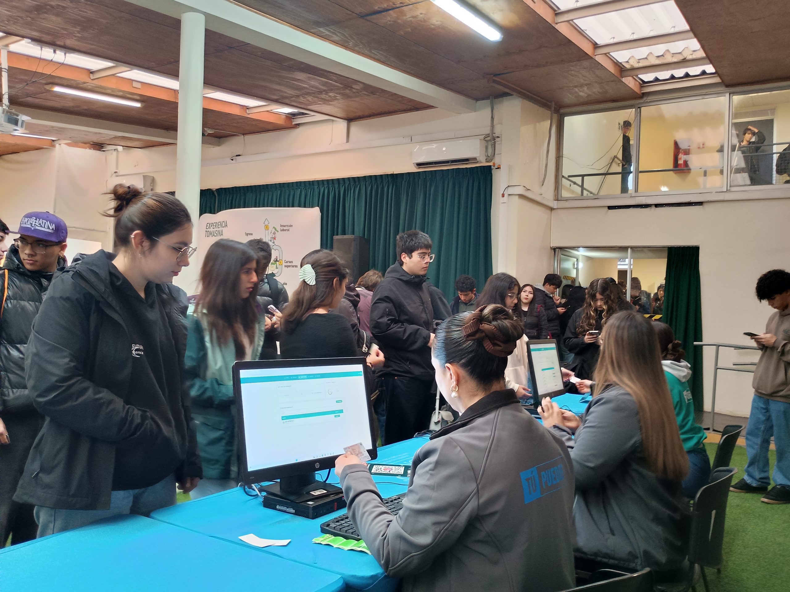 Santo Tomás Chillán acercó la experiencia de la PAES a la comunidad.