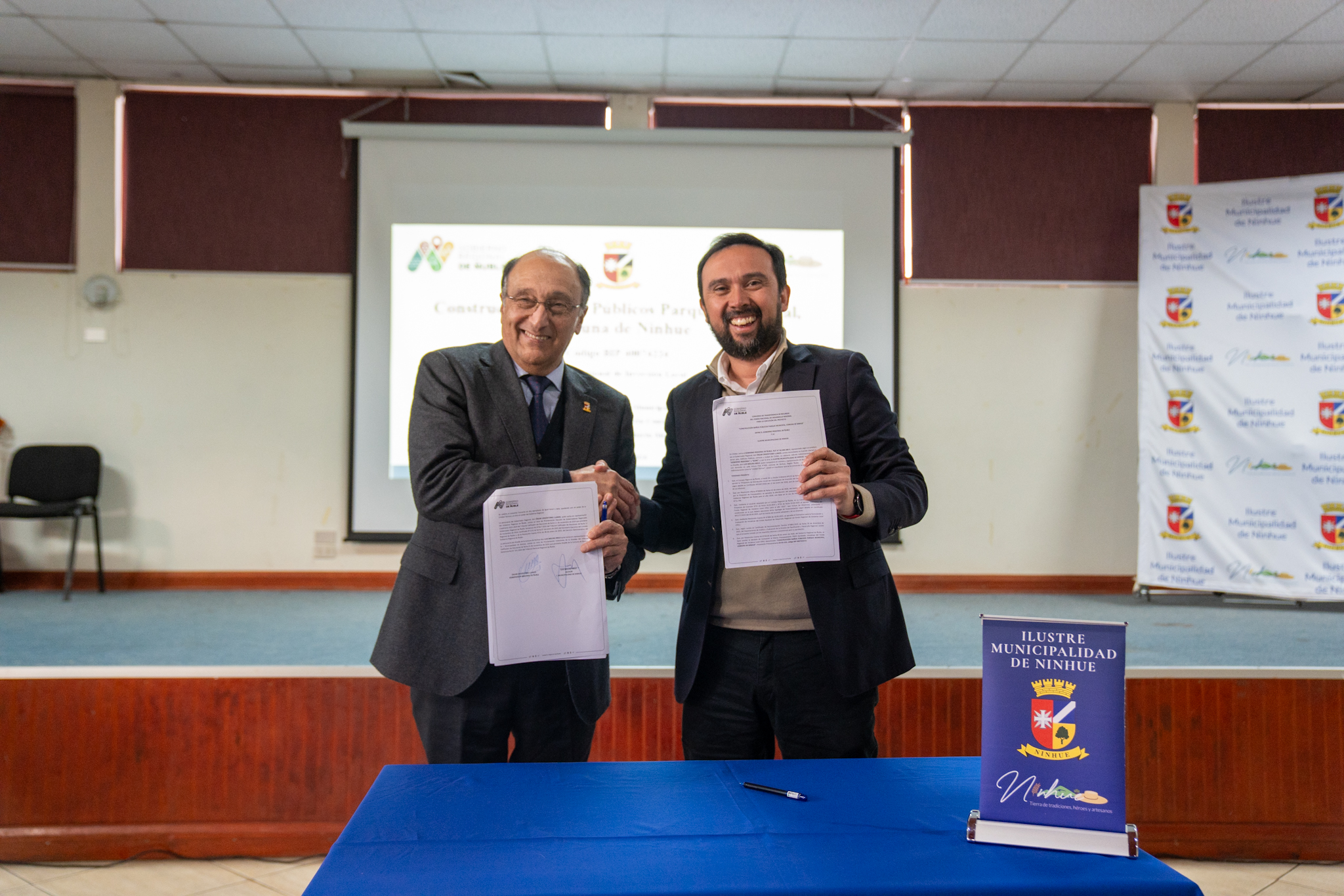 Gobierno Regional y Municipalidad de Ninhue.