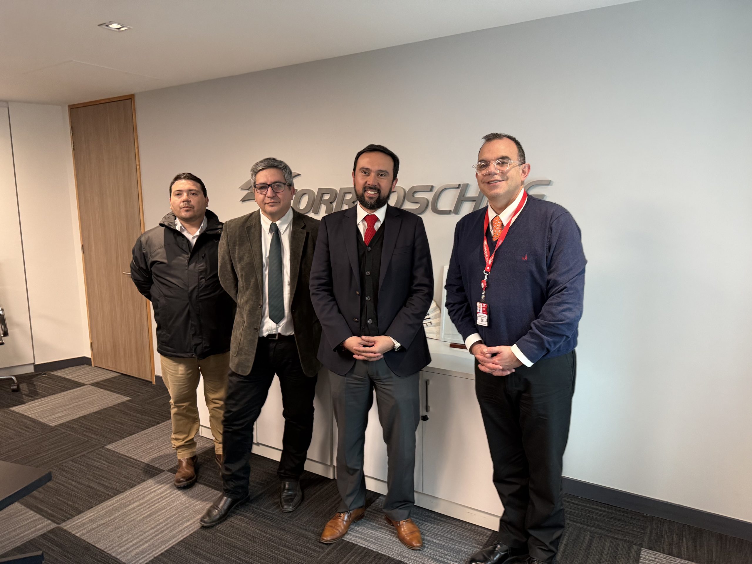 Correos de Chile se suma como aliado estratégico a la agenda Ñuble 250 impulsada por el Gobierno Regional