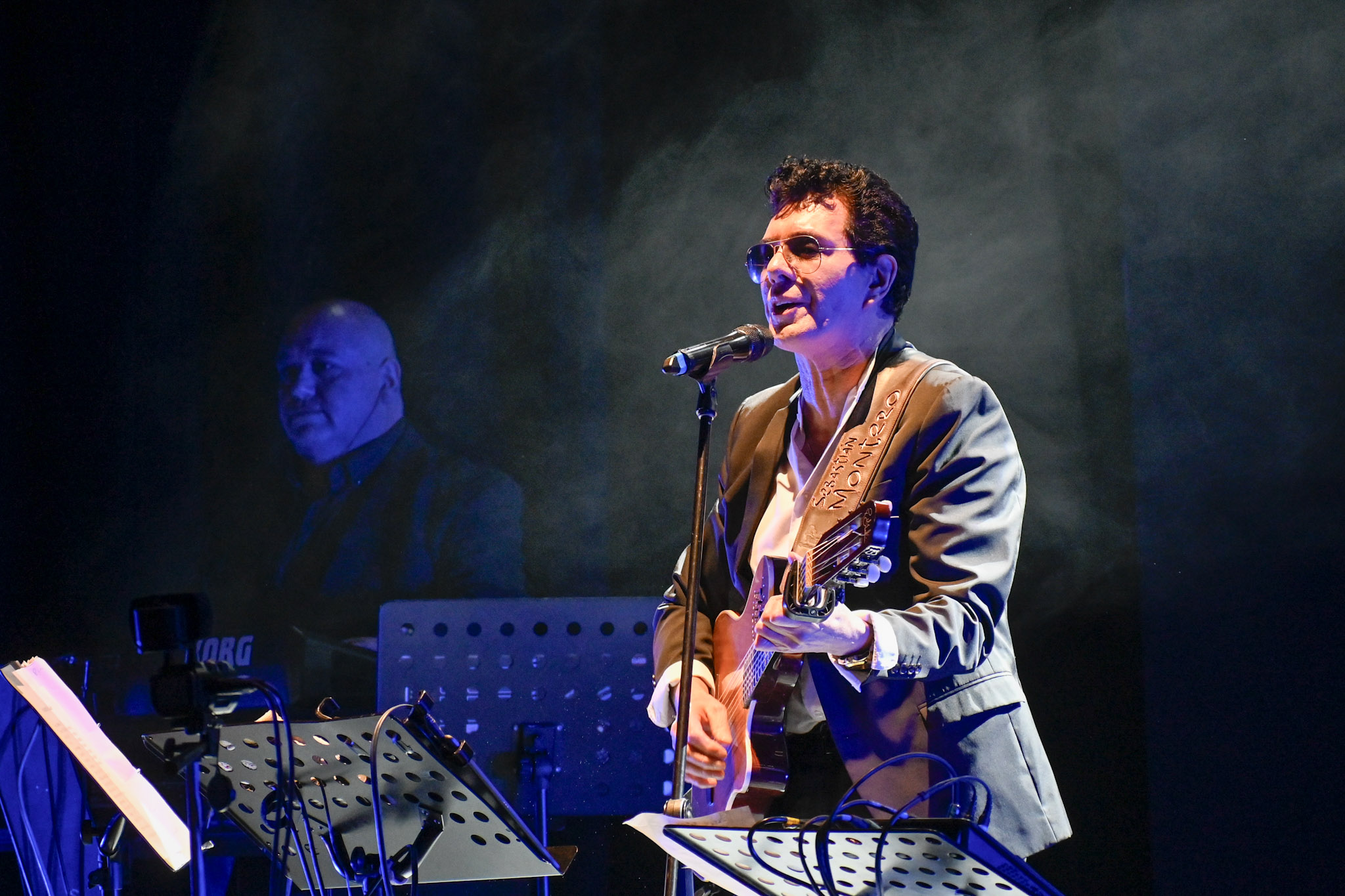 Radio Ñuble celebró sus 90 años junto a su gente con un inolvidable concierto en el Teatro Municipal de Chillán.