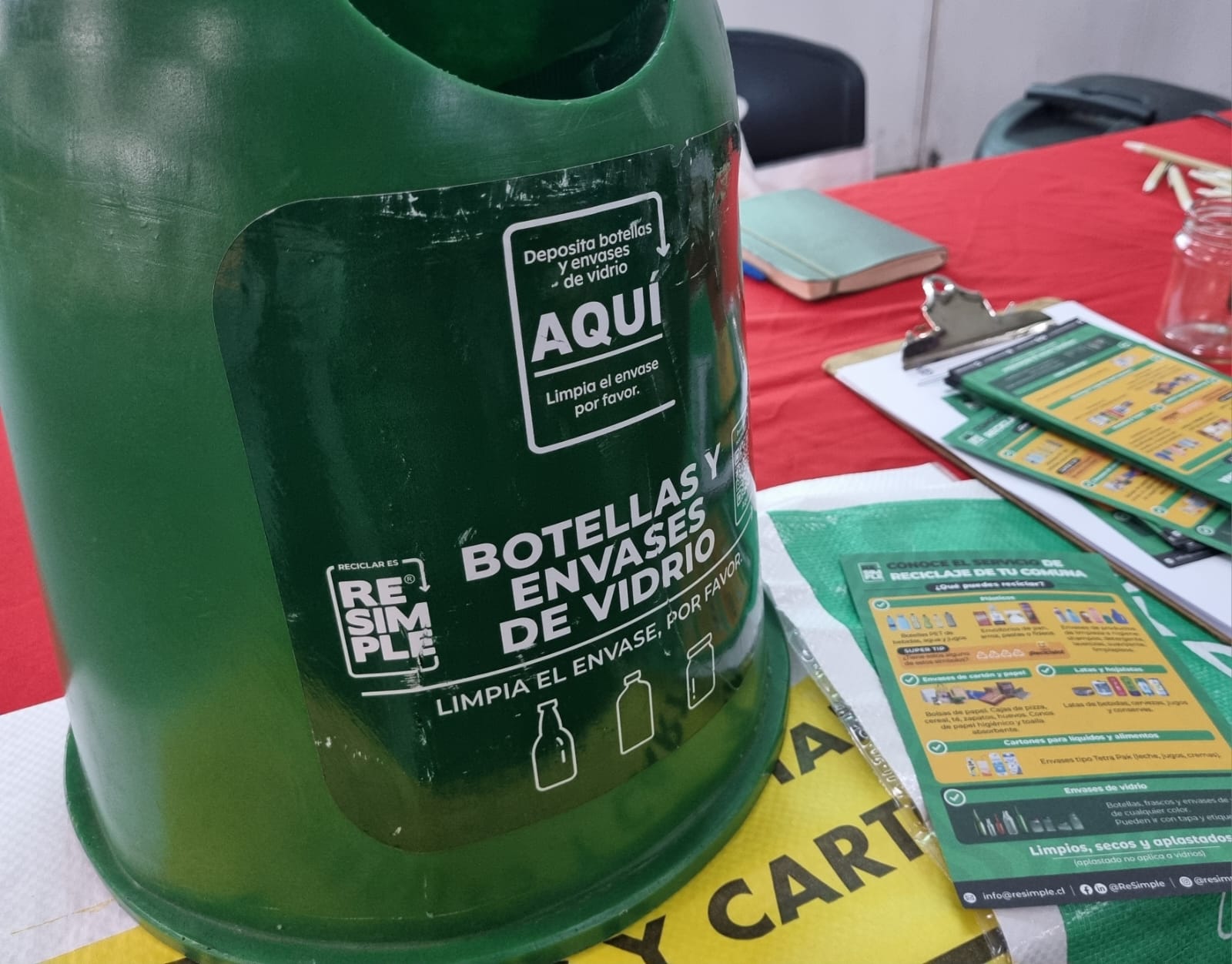 Llamado urgente a usar correctamente el sistema de reciclaje ante peligroso hallazgos