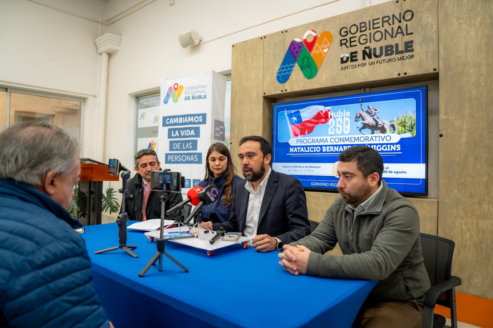 Gobernador Regional dio a conocer programa del 20 de Agosto.